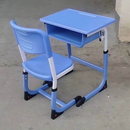 新款课桌椅-001