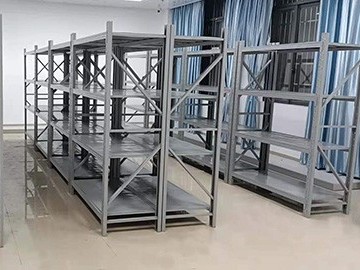 来宾市八一医院药品架采购案例