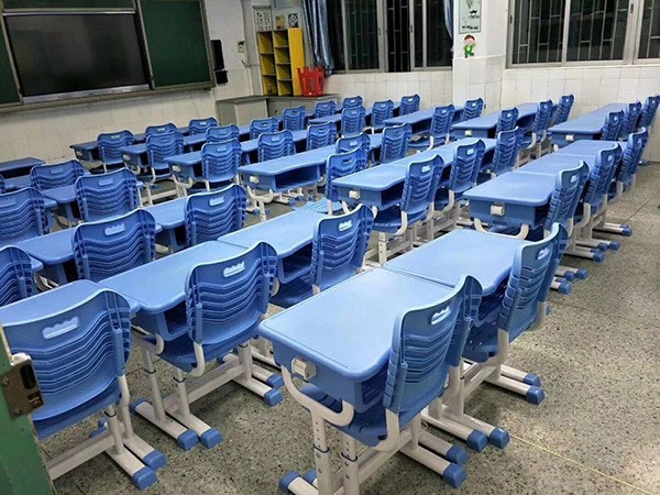 学生课桌椅损坏时后期如何进行维修保养_广西好的学生课桌椅厂家